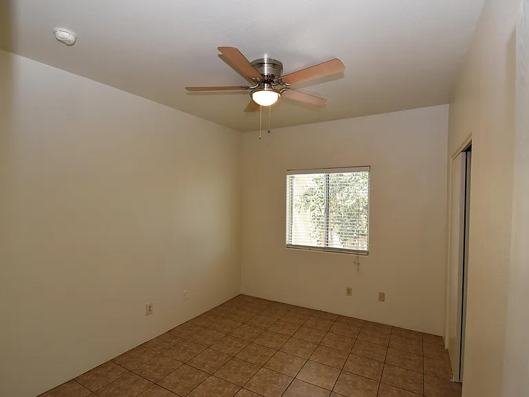 2725 N Dodge Blvd #2725 — Photo 18