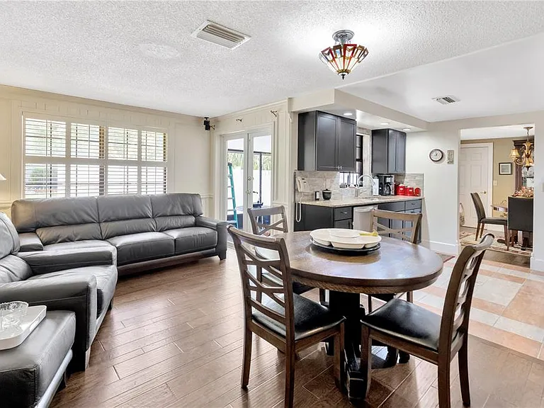 4909 S Elberon St — Photo 16