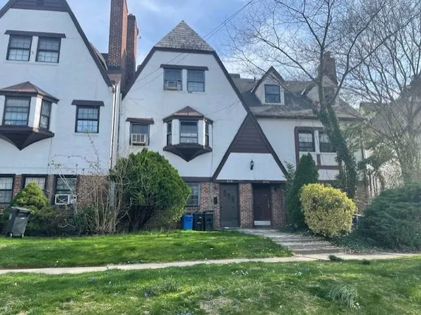 213-38 29th Ave #1, Bayside, NY 11360