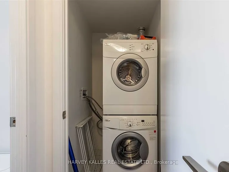255 Village Green Sq #1208 — Photo 10
