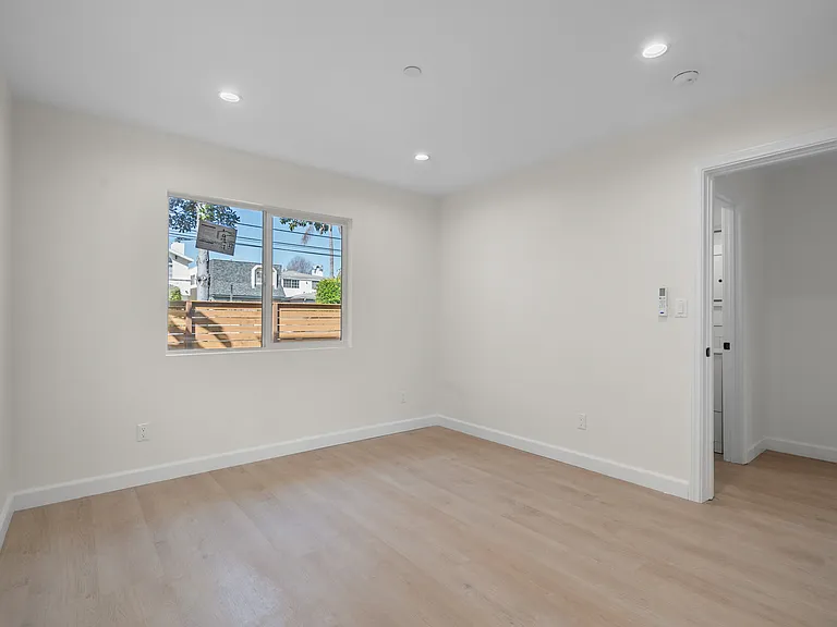 3301 S Beverly Dr #1 — Photo 11