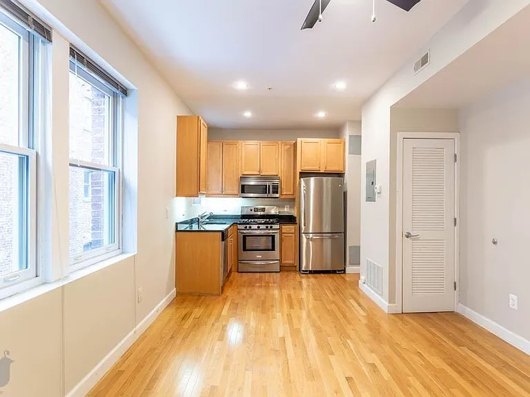 1440 Columbia Rd NW #303 — Photo 1