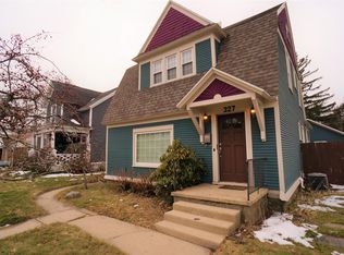 327 Scott Ave NW, Grand Rapids, MI 49504
