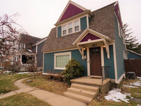 327 Scott Ave NW, Grand Rapids, MI 49504