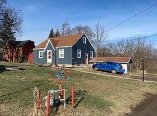 1424 Carnahan Rd, Pittsburgh, PA 15220