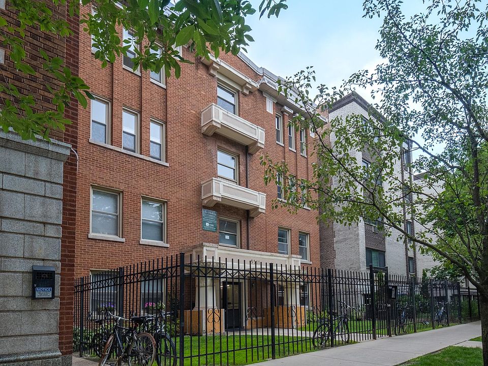 1st image of 5511 N Kenmore Ave APT 401