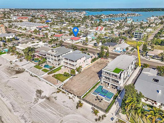 4th image of 16245 Gulf Blvd