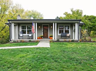 390 N Pine Cir, Gibsonia, PA