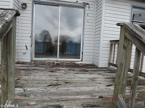 2nd image of 310 Pleasants Ln