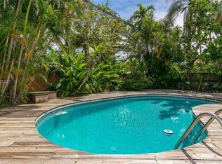 2811 Kirk St, Miami, FL 33133