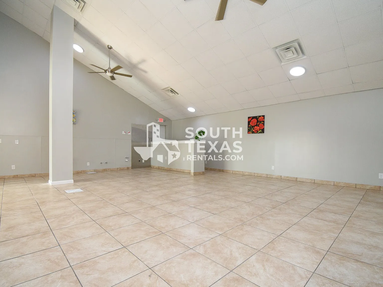 6801 N Navarro Retail Center - A — Photo 4