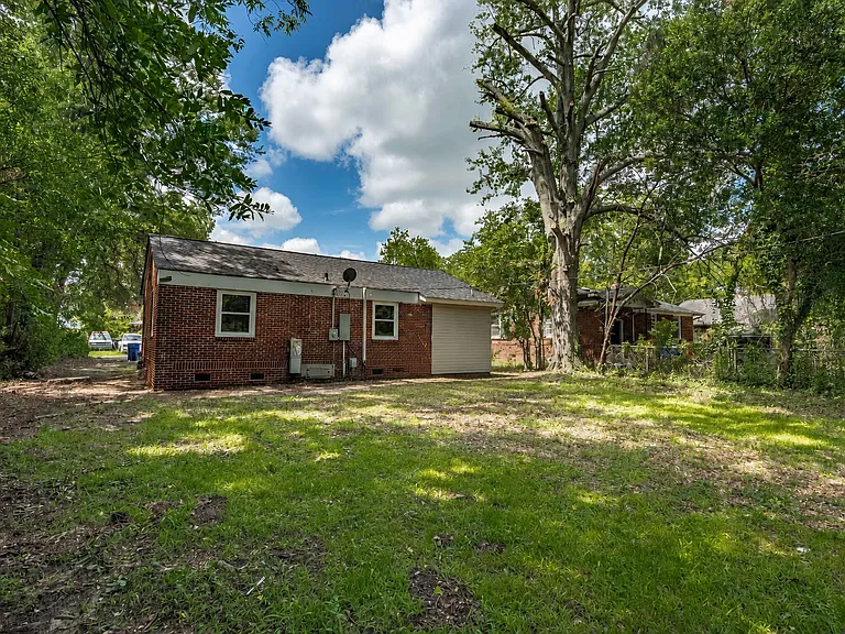9 Ansley Ct — Photo 24