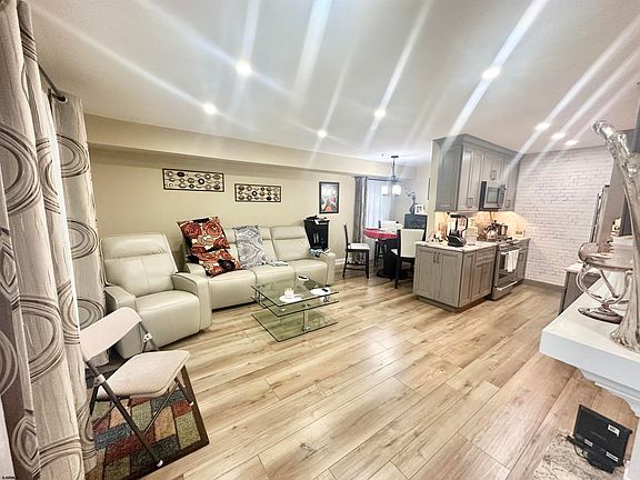 4th image of 57 Waterview Dr #57