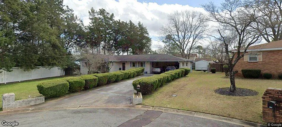 102 Nanette Ct