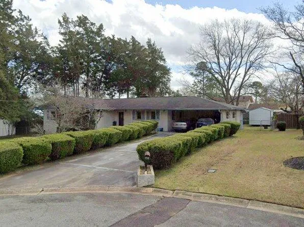 102 Nanette Ct, Warner Robins, GA 31088