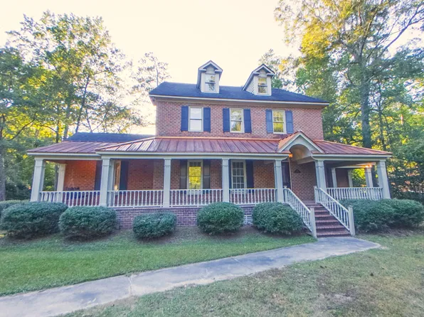 539 Edgewood Cir, Whiteville, NC 28472