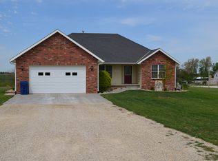 5560 Macy Place Dr, Wamego, KS 66547