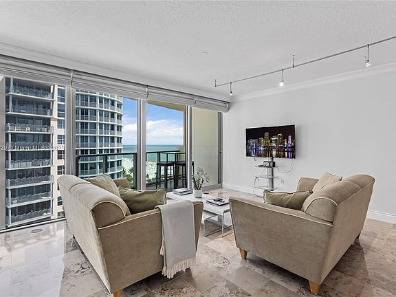 5th image of 1455 Ocean Dr APT 1210
