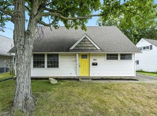 2361 Larchdale Dr, Cuyahoga Falls, OH 44221