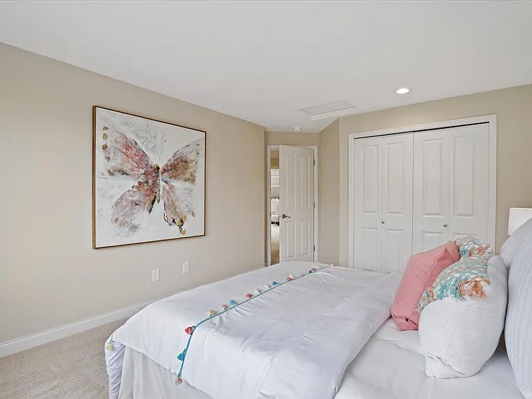 24275 SE 1st Pl — Photo 23