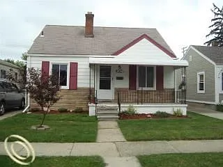 24542 Lambrecht Ave photo 1