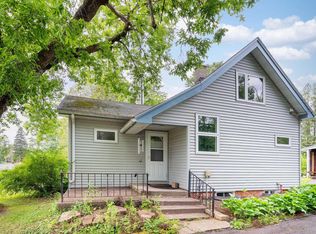 307 E Locust St, Duluth, MN 55811