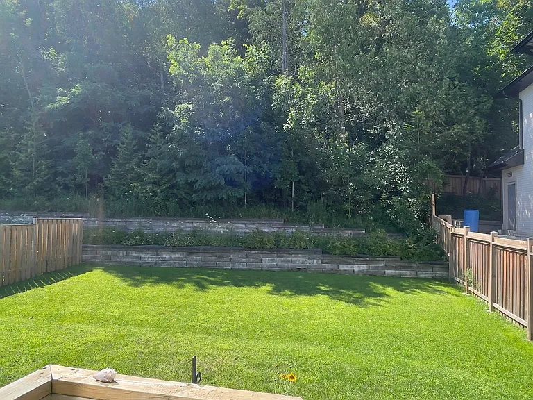 131 Franks Way — Photo 7