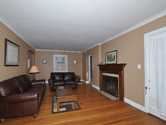 4th image of 7114 McGee St