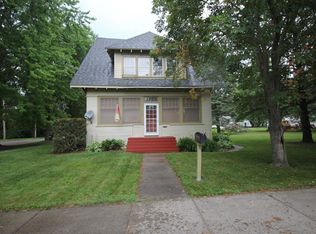 403 2nd Ave SE, Glenwood, MN 56334