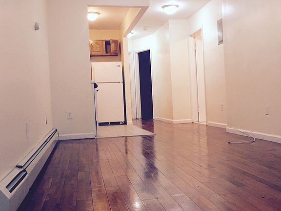 2nd image of 636 Lafayette Ave APT 2