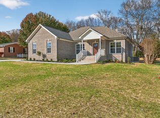 702 Meadow Rd, Mount Pleasant, TN 38474