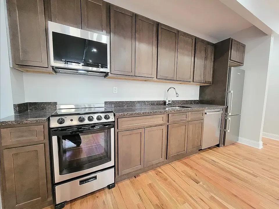 117 Sherman Ave #32