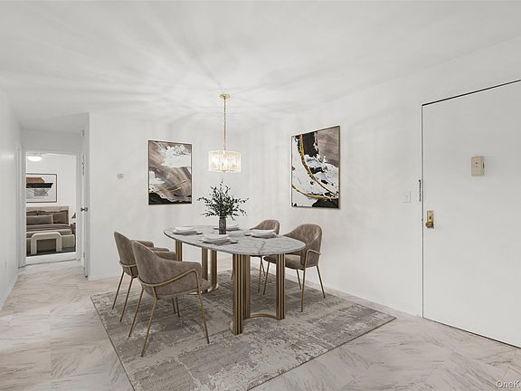 3rd image of 77 Carpenter Avenue #4T