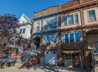 294 Avenue B, Bayonne, NJ 07002