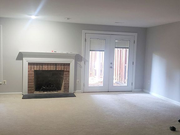 5th image of 5109 Woodfield Dr