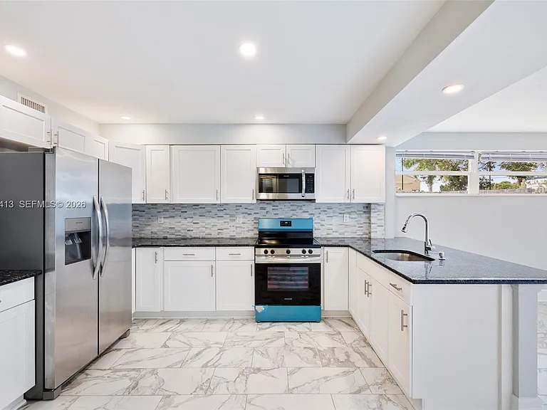112 Milton St #112 — Photo 6