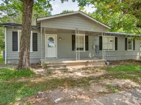 1477 W Austin St, Paris, TX 75460