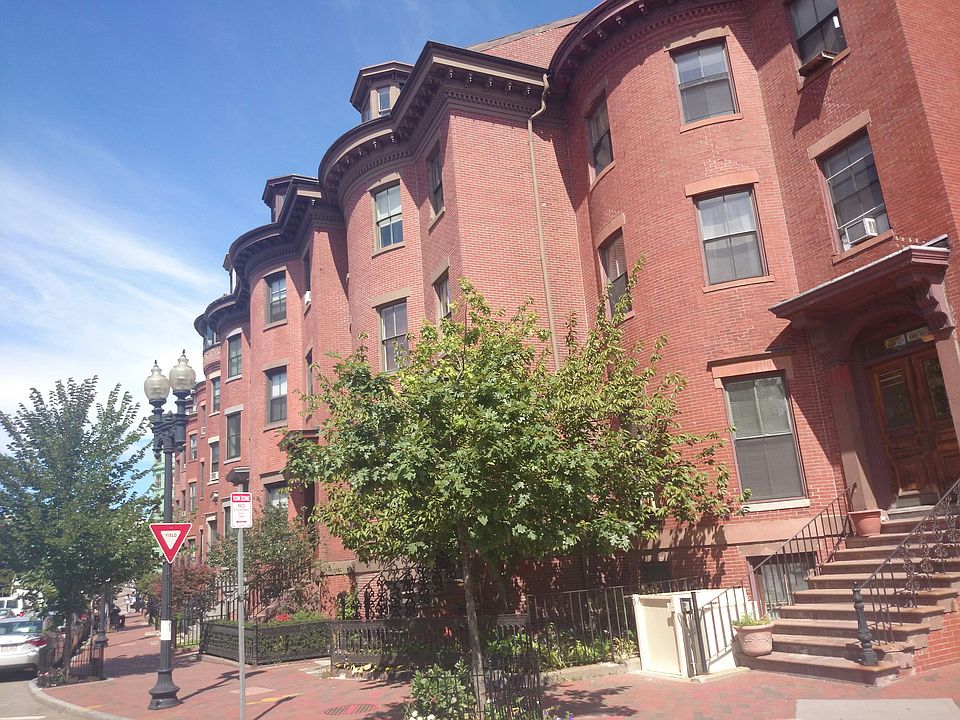 2nd image of 522 Mass Ave APT 2