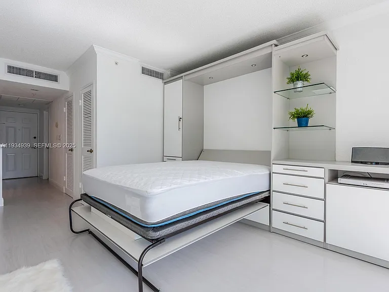 2501 S Ocean Dr #1012 — Photo 22