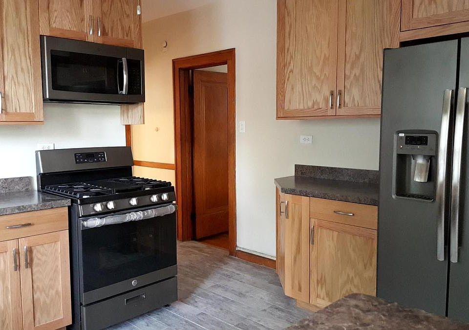 1st image of 3246 W Palmer St #1