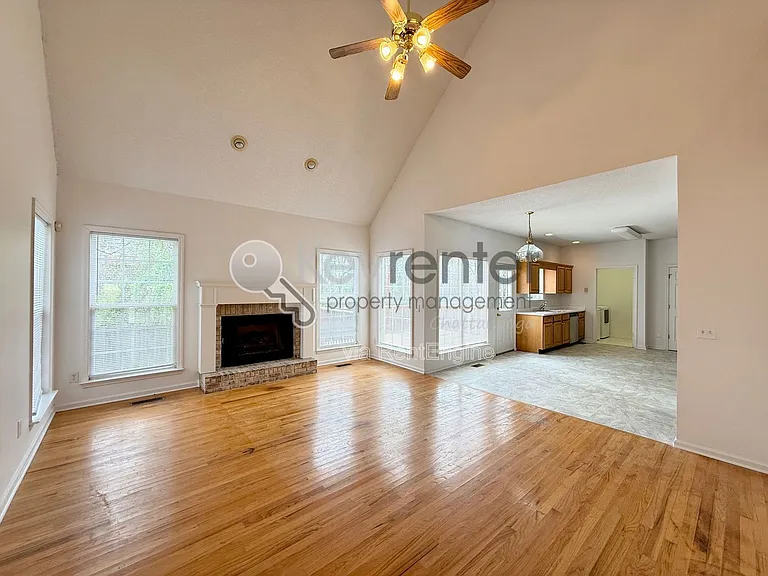 8676 Belleau Woods Dr — Photo 3