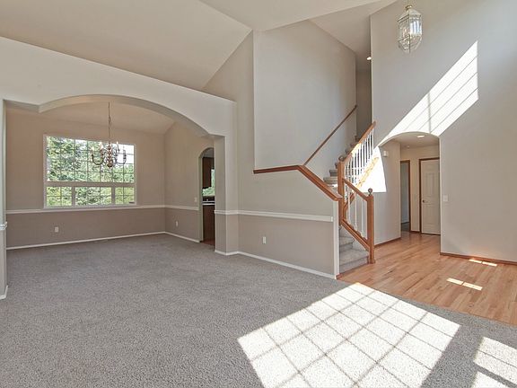 4th image of 16411 Hillpointe Cir