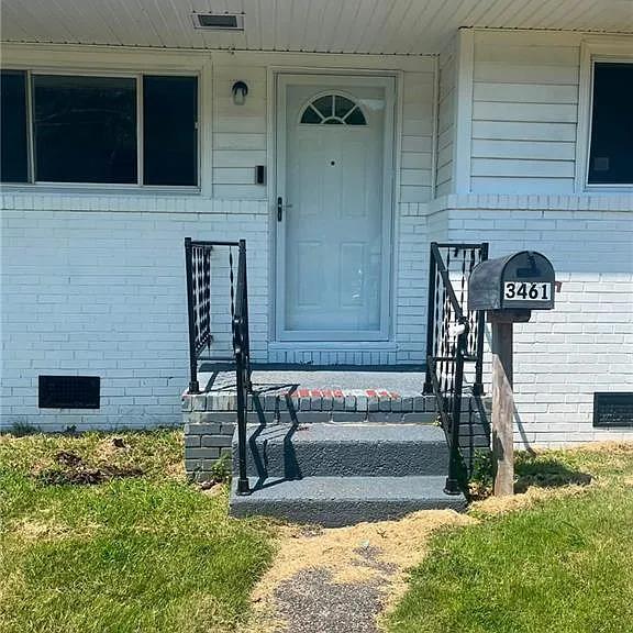 3461 Gamage Dr — Photo 4