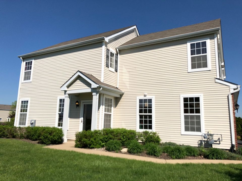 1st image of 5120 New Haven Ct