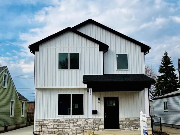 127 E Mahan Ave, Hazel Park, MI 48030