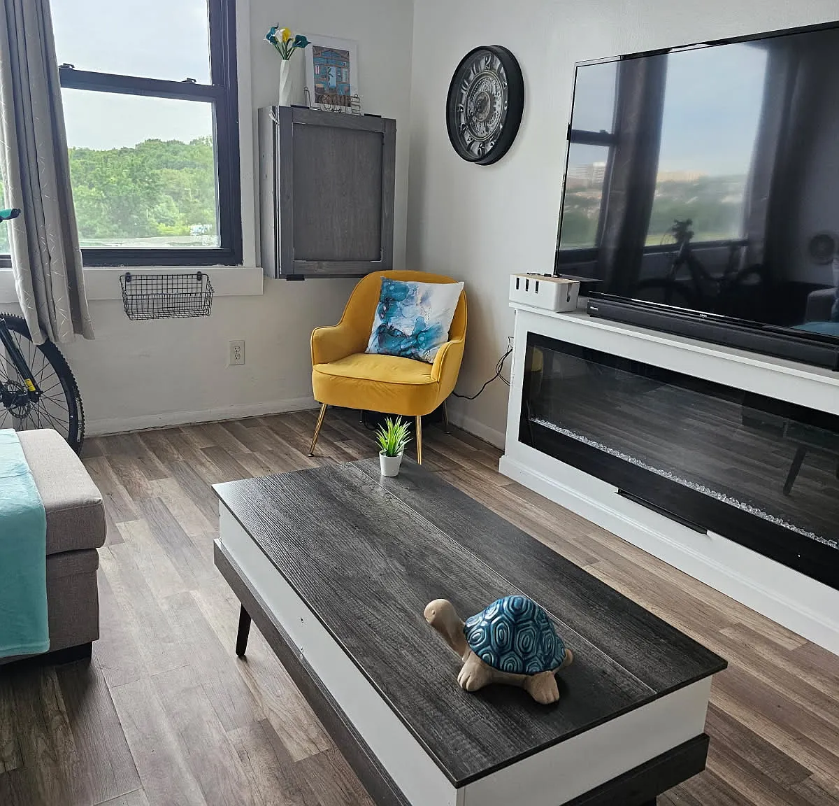 1 bed, 586 sqft, $1,575 — Photo 4