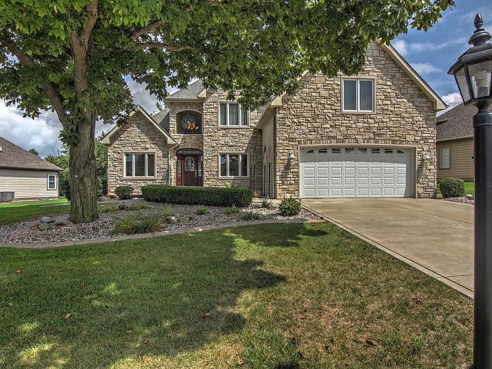 1st image of 10715 Erie Dr