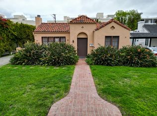 320 S Crescent Dr, Beverly Hills, CA 90212