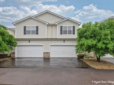 2704 Kendall Xing #2704, McHenry, IL, 60051
