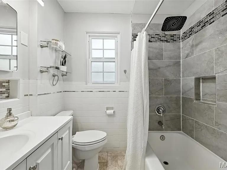 9514 Baltimore Ave — Photo 16